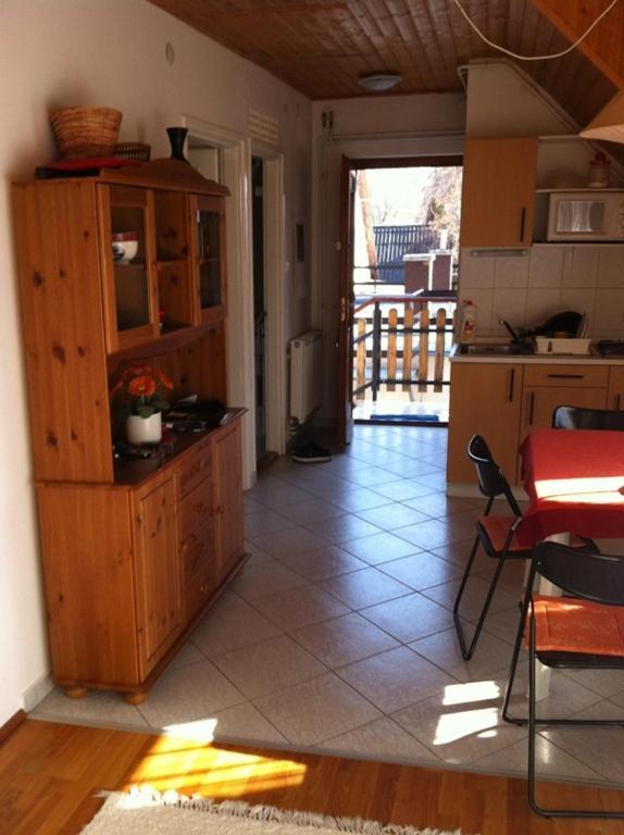 Siraly Apartman Балатонфюзфё Номер фото